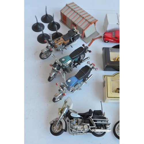 394 - Collection of mostly unboxed diecast models to include vintage examples from Corgi, Budgie, Dinky, M... 