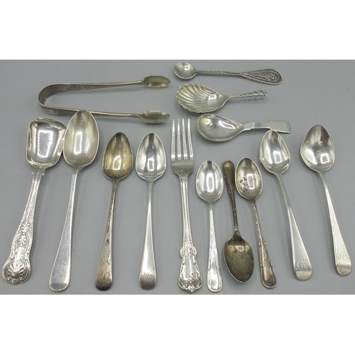 200 - Collection of silver cutlery incl, Victorian silver sugar shovel in kings pattern by William Eaton, ... 