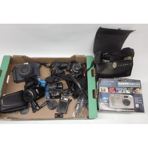 711 - Fujifilm FinePix S9200 digital camera; Fujifilm FinePix S1500 digital camera; Polaroid Instamatic ca... 