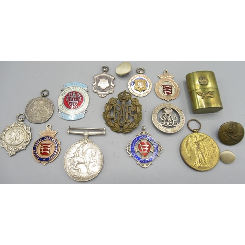 562 - 201776 Pte. A. Porter, Essex Regiment WW1 1914-1918 War Medal and Victory Medal; Trench Art R.A.F. l... 