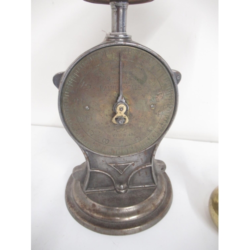 1239 - Salter's Improved Family Scale No. 50 Class 11 to weigh 14lbs and three brass weights, 7lb, Avery 2l... 