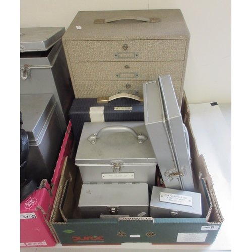 592 - Aldis 303 slide projector; Zeiss Movilux 8B cine projector; seven drawer slide chest and other relat... 