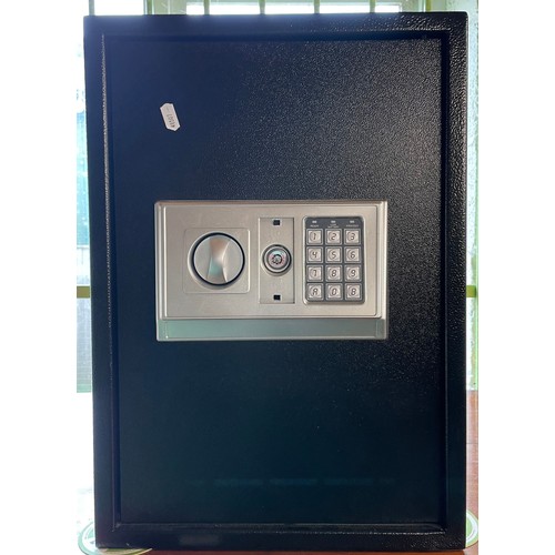 1084 - Home security safe, with two keys and electronic combination pad, H50cm