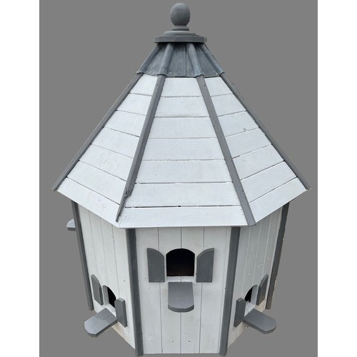 1357 - Large circular painted wooden dovecot with lead flashing, H150cm