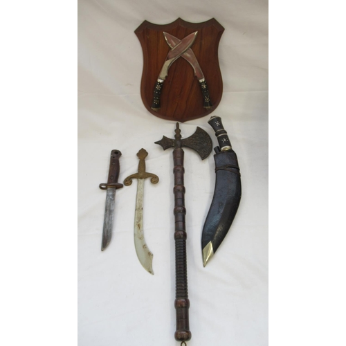 1561 - Buffalo horn-handled Kukri with original sheath and accompanying Chakmak and Karda. Blade L12''. Als... 