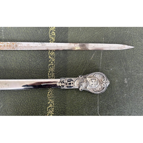 1494 - 19th/20th century American Masonic lodge sword named to `Arthur D. Kerker' overall 38