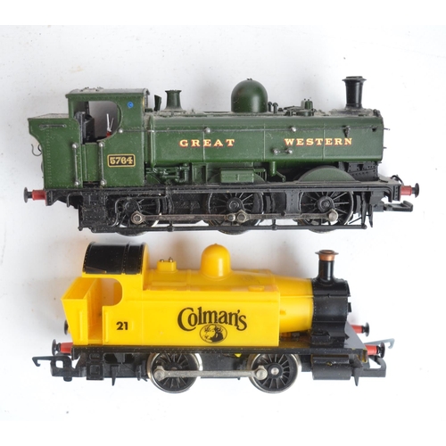 423 - Collection of incomplete/added to OO gauge railway model sets to include Bachmann Local Freight Set ... 