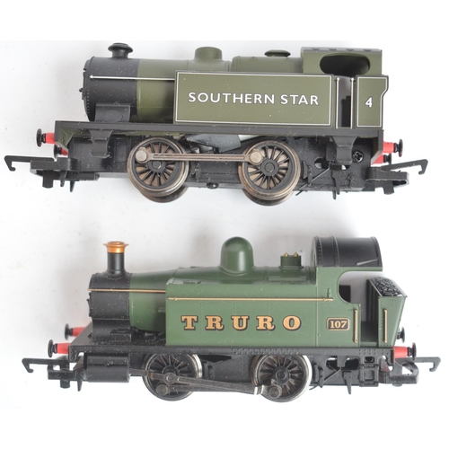 424 - Two boxed OO gauge Hornby train sets to include R1142 Western Messenger (set appears in excellent co... 