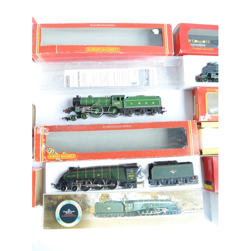 431 - Eight boxed OO gauge electric steam train models from Hornby to include R309 Class A4 Mallard (very ... 