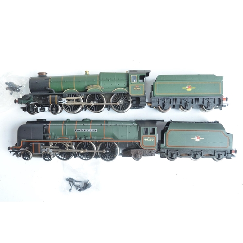 432 - Eight boxed OO gauge electric steam train models from Hornby to include M3030 limited edition BR Cor... 