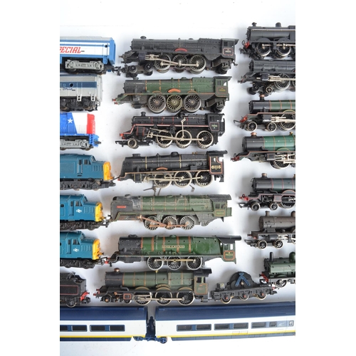 436 - Large collection of OO/HO gauge railway models, all locos from Hornby, Lima, Tyco, Tri-ang etc. incl... 