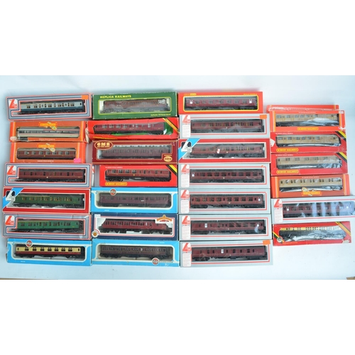 437 - Twenty seven boxed OO gauge railway carriages from Hornby, Lima, Bachmann, Airfix and Replica Railwa... 