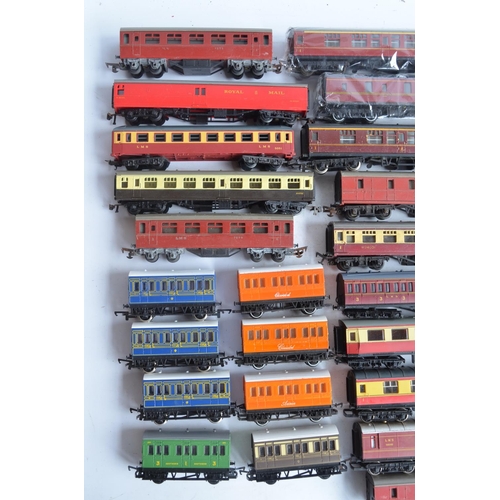 438 - Fifty three unboxed previously used OO/HO gauge passenger coaches, mail wagons, Pullman coaches etc.... 