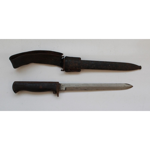 1570 - Norwegian M94 knife bayonet. Modified by shortening by the Germans during WWII. serial number on cro... 