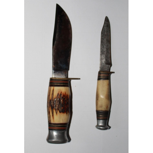 1601 - William Rodgers of Sheffield Hunting Knife. With clip blade etched with makers mark 'I CUT MY WAY. D... 