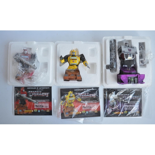 190 - Four limited edition Transformer bust and full figure/diorama models to include 3x busts from Diamon... 