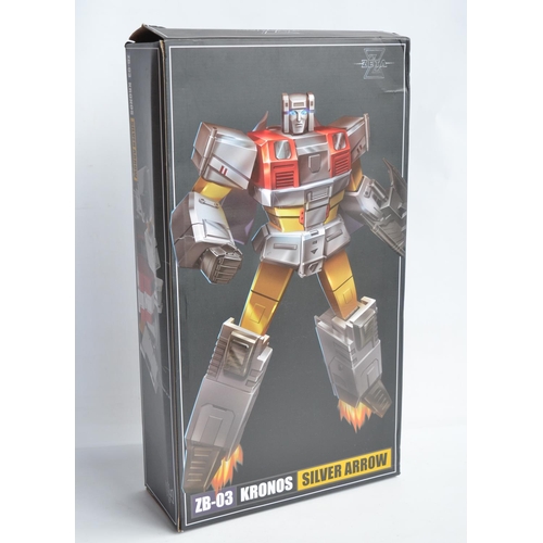 193 - Zeta Toys ZB-03 Kronos Silver Arrow oversize Transformer model in at least near mint condition (poss... 