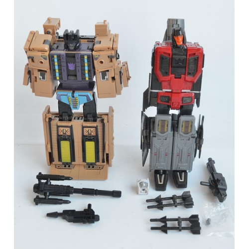 197 - Zeta Toys ZA-05 Armageddon Racket and ZB-05 Kronos Downthrust Transformer models (both approx. 8.5