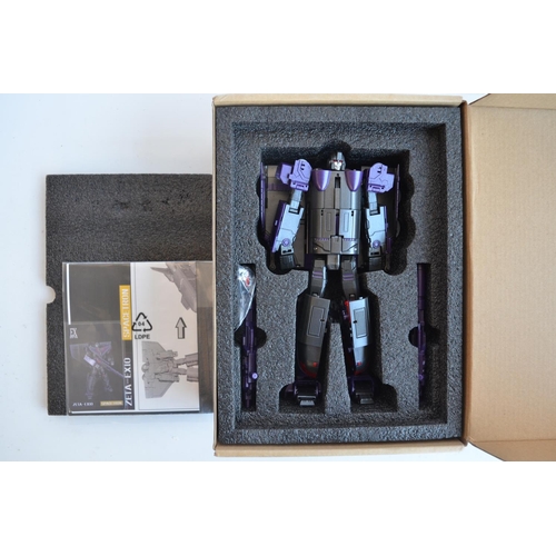 198 - Zeta Toys EX03 Jazzy and EX10 Spacetron Metallic Edition Transformer models (both approx. 8.5