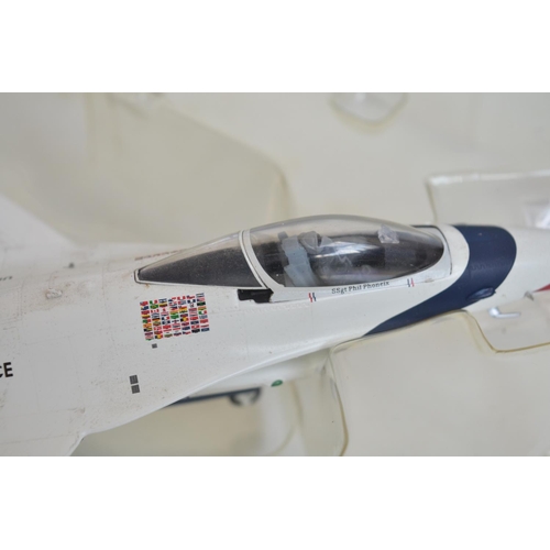 460 - Nine diecast 1/72nd scale USAF fast jet models from Corgi, Hobbymaster, Witty Wings, Dragon and Easy... 