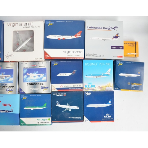 462 - Twenty two boxed 1/400 diecast European airlines themed civilian airliner models including highlydet... 