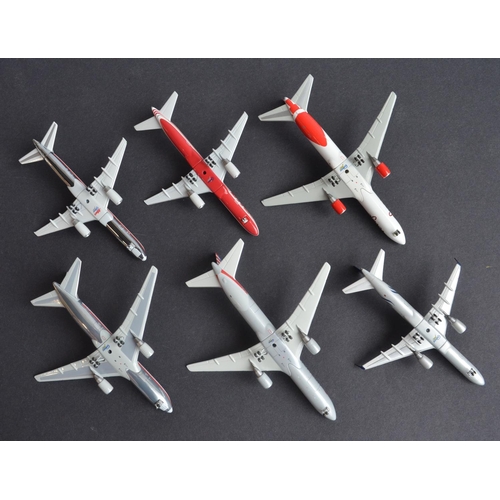 463 - Seventeen boxed 1/400 diecast international airlines themed civilian airliner models including highl... 