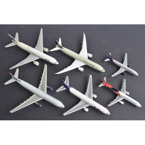 463 - Seventeen boxed 1/400 diecast international airlines themed civilian airliner models including highl... 