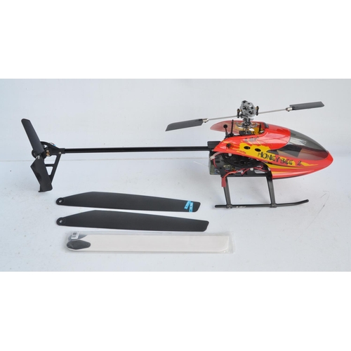 467 - E Sky 2.4G Buzzflyer Honerbee 2 radio controlled helicopter (L51cm) in metal flight case with access... 