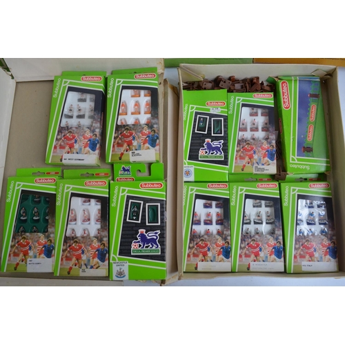 473 - Collection of vintage Subbuteo sets (please note 1 box with figure sets) including Floodlighting edi... 