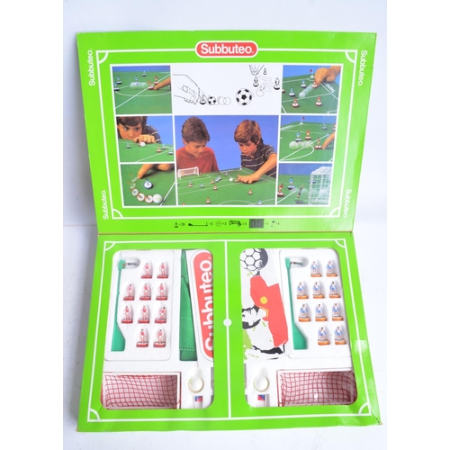 474 - Collection of vintage and modern Subbuteo table football sets to include 2 floodlighting sets (1 inc... 