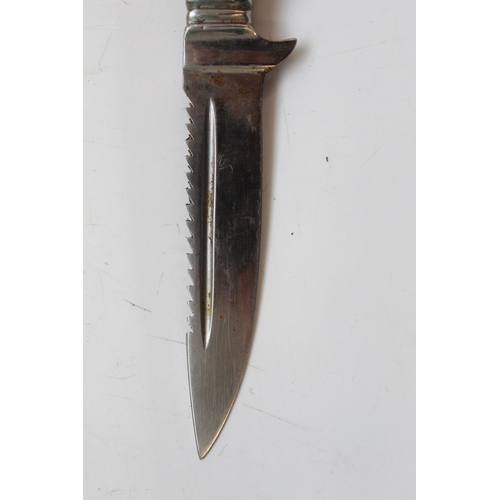 1607 - Unnamed, but quality hunting/skinning knife. Made from one piece of forged steel. Two piece antler h... 