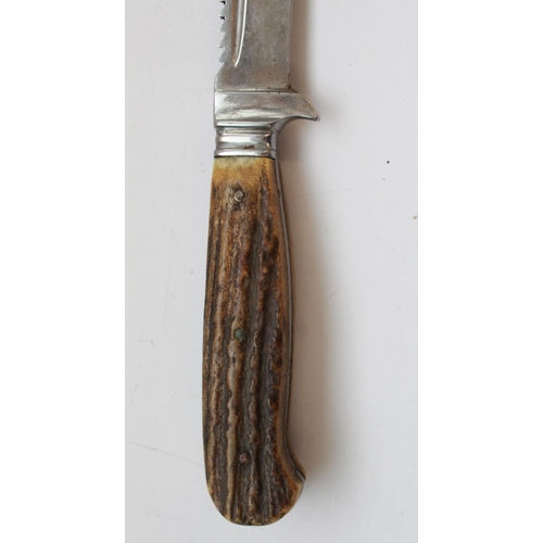 1607 - Unnamed, but quality hunting/skinning knife. Made from one piece of forged steel. Two piece antler h... 