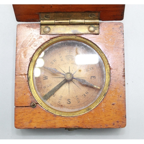 1630 - 19th century mahogany cased pocket compass, 6x6x2cm