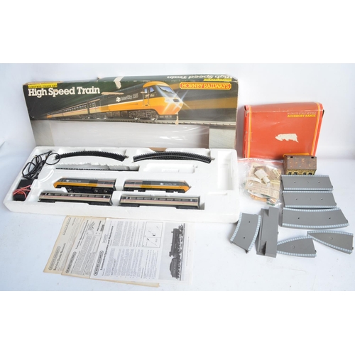 441A - Hornby OO gauge R673 InterCity 125 electric train set with power and dummy cars plus 2x passenger co... 