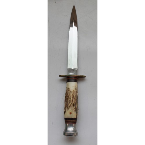 1603 - Venture of Sheffield Bowie hunting knife. Full tang 15cm blade, antler handle with leather washers, ... 