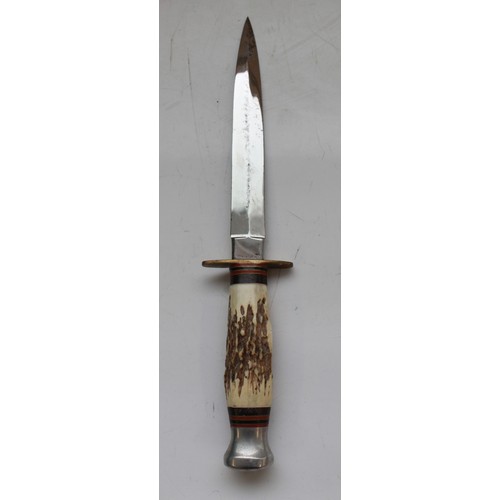 1603 - Venture of Sheffield Bowie hunting knife. Full tang 15cm blade, antler handle with leather washers, ... 