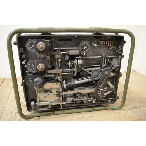 1669 - Extremely rare surviving World War II RAF Sperry T-1A (MkXIV in RAF service) bomb sight computer com... 