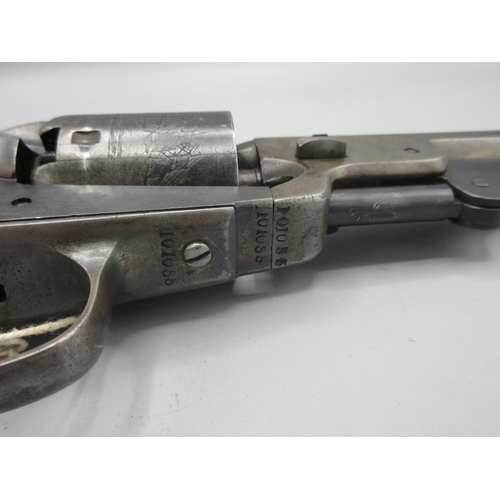 566 - Colt 1851 .36 Navy pattern percussion cap revolver with steel trigger guard. In excellent condition ... 