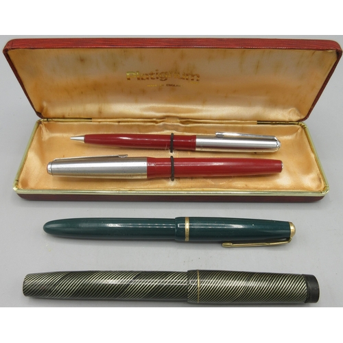 80 - Parker fountain pen with 14ct gold nib, Platinum cased duo of pencil and fountain pen with 14ct gold... 