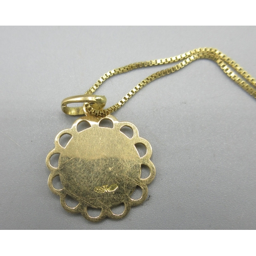 166 - 18ct yellow gold pendant with Saudi Arabian decoration, stamped 750, on 18ct yellow gold chain, stam... 