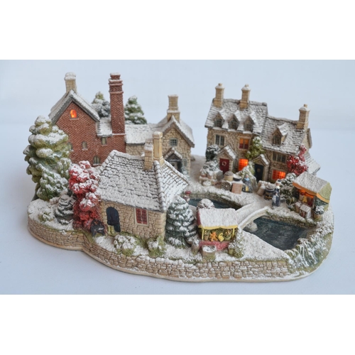 393 - Lilliput Lane limited edition L2950 'Christmas Fayre' large hand-painted scenic set village model (7... 