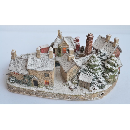 393 - Lilliput Lane limited edition L2950 'Christmas Fayre' large hand-painted scenic set village model (7... 