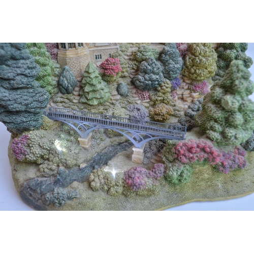 399 - Lilliput Lane limited edition L3120 'Cragside' large hand-painted scenic set building diorama model ... 