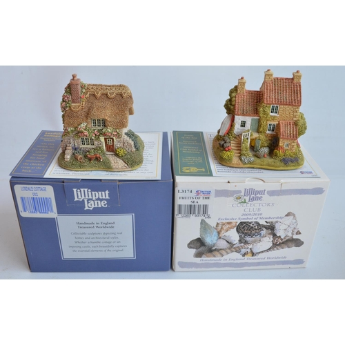 403 - Eight Yorkshire cottages and buildings from Lilliput Lane to include The Toy Box (Tadcaster), The Pi... 