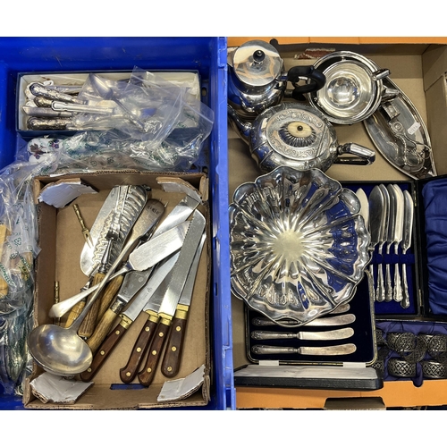 603 - Collection of metalware, predominantly cutlery, incl. silver plate cutlery and cutlery with hallmark... 