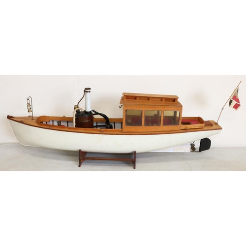 594 - Large steam powered inland pleasure cruiser yacht/model boat, plastic hull, wooden structure, engine... 