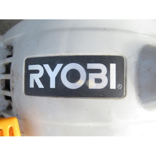 806 - Ryobi petrol brush cutter with 'expandit' hedge cutter extension