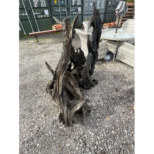 921 - A quantity of weathered wood for use as a garden feature