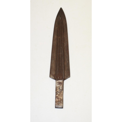 364 - North American Indian type dagger or spear blade, 10