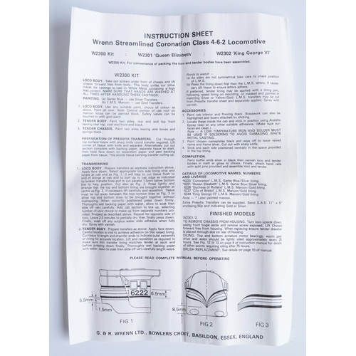 1 - Wrenn OO gauge W2300 Coronation Class 4-6-2 electric train model/kit in 'Queen Elizabeth' 6221 LMS B... 